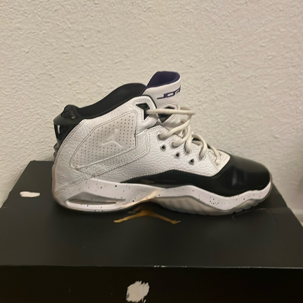 Jordan - Picture 2 of 3